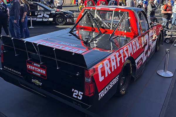 Craftsman show truck